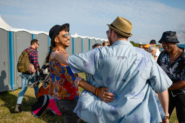 Best Luxury portable toilet rental  in Channel Lake, IL